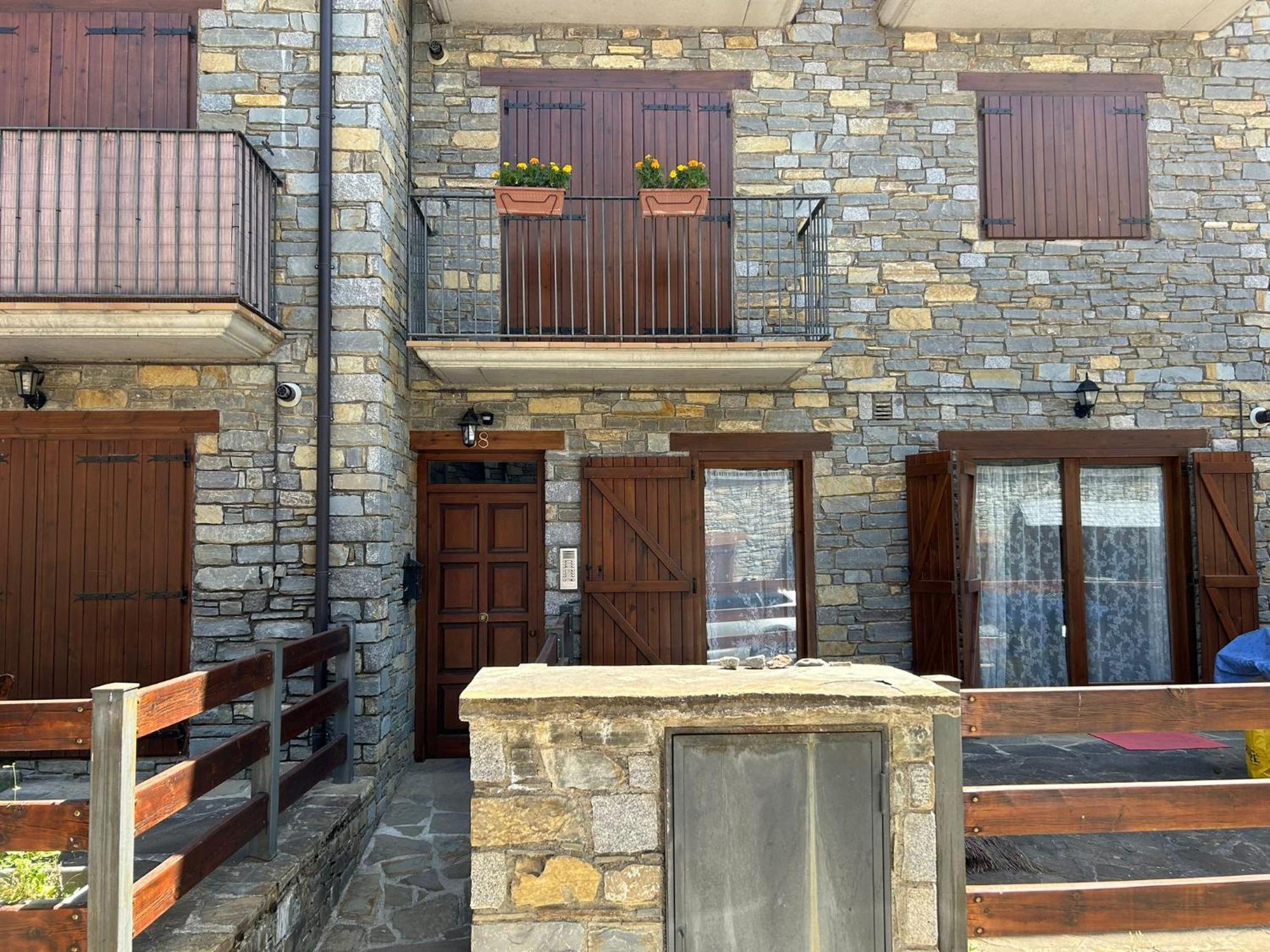 Acogedor Apartamento 2 Habitaciones En Boi Bohí Exterior photo